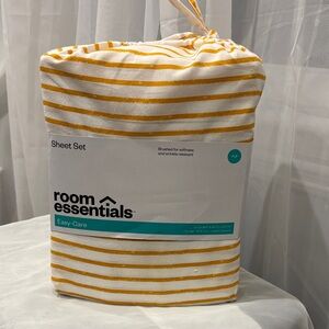 Room Essentials White and Yellow Striped Sheet Set